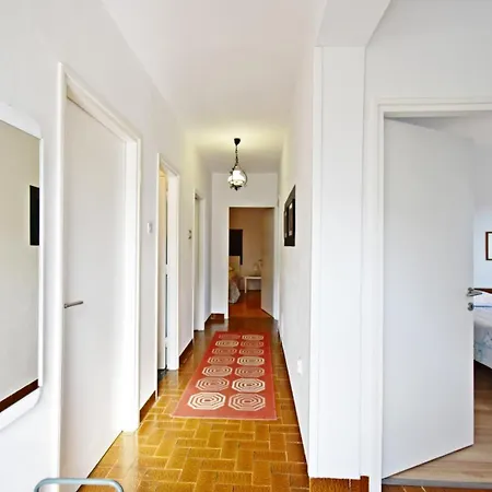 Appartamento Three Bedroom Lavander