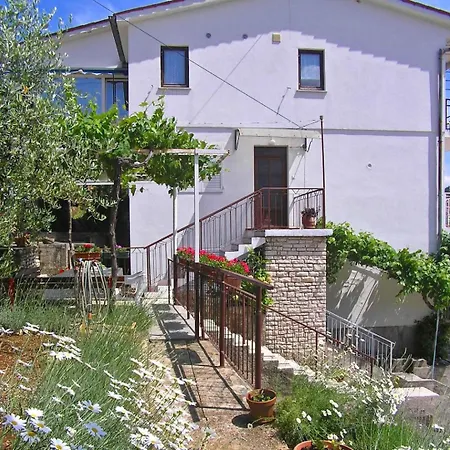 Appartamento Three Bedroom Lavander Rabac
